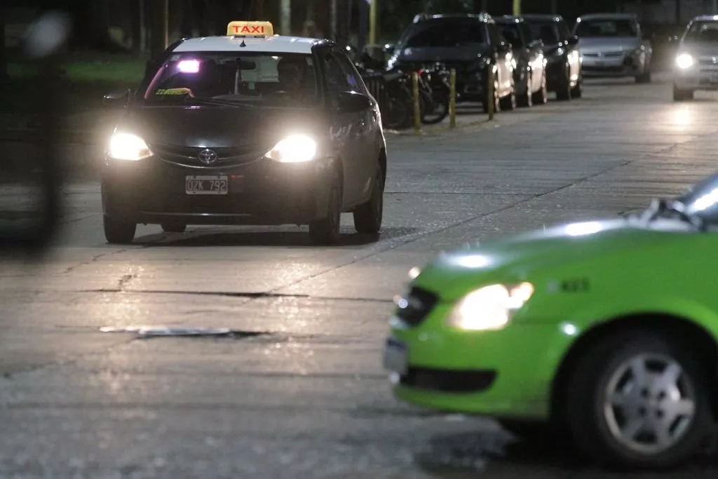TAXIS Y REMISES, AVANZA LA MODERNIZACIÓN EN EL PAGO EN LA CIUDAD